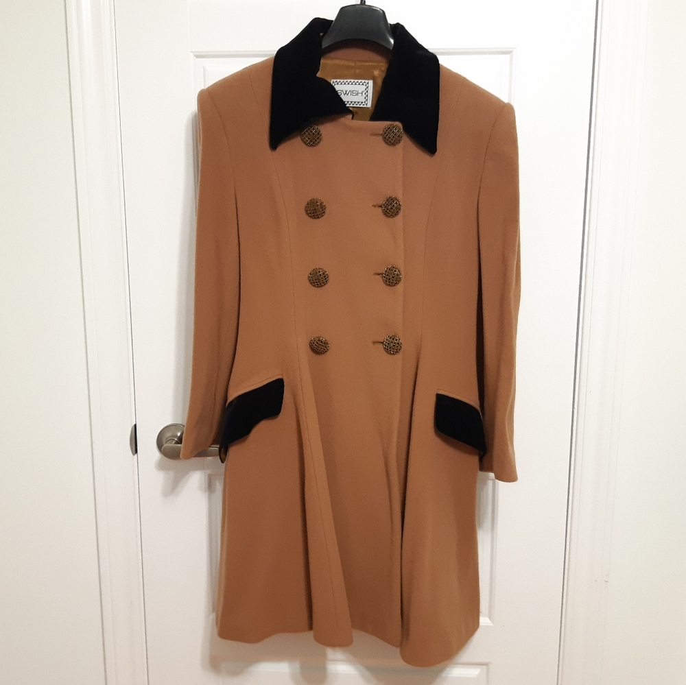 Rare Vintage Swish winter coat Made in Italy Black and Tan color